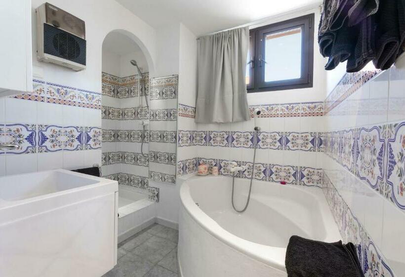 Triple Room Sea View, Hôtel Les Alizés