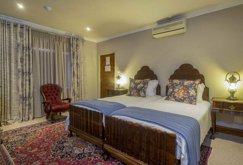 اتاق کلاسیک, Issaquena Heights Boutique