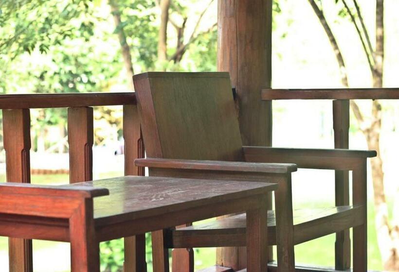 غرفة قياسية, Pai Flora Resort