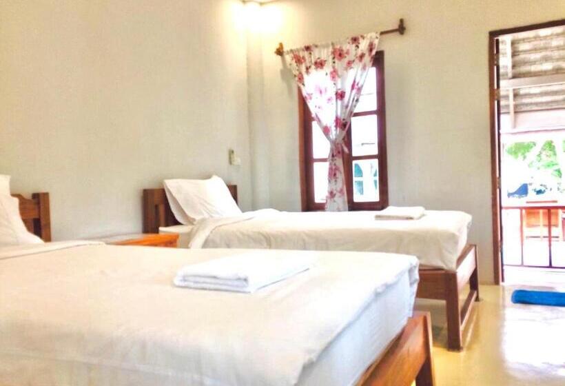 غرفة قياسية, Pai Flora Resort