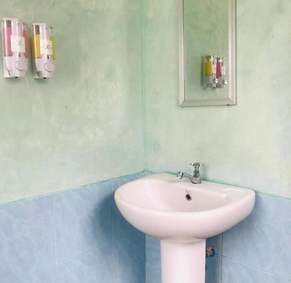 غرفة قياسية ثلاثية, Pai Flora Resort