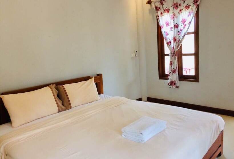 غرفة قياسية, Pai Flora Resort