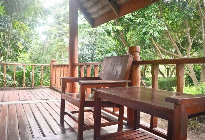 غرفة قياسية, Pai Flora Resort