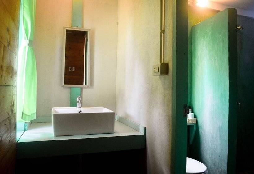 غرفة قياسية, Pai Flora Resort