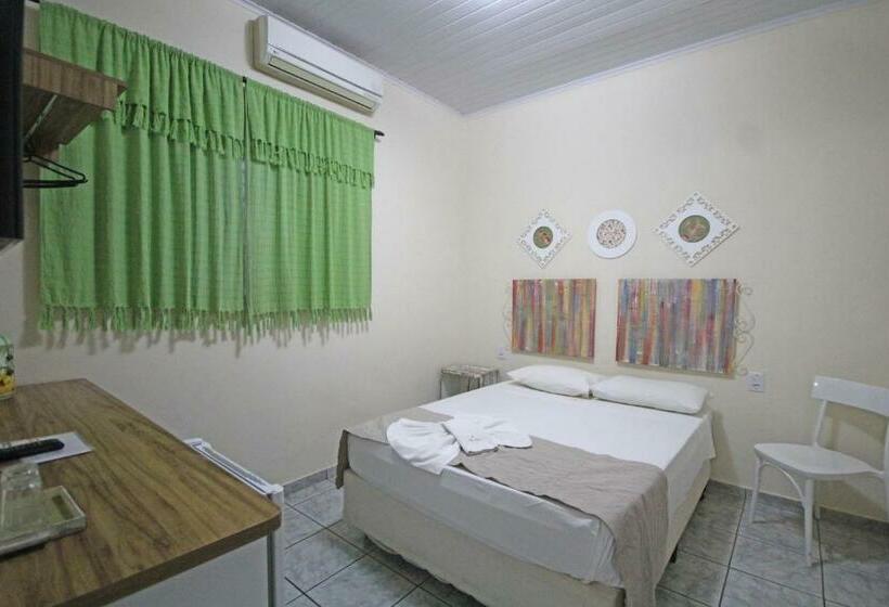 Standart Oda, Pousada Tia Nena