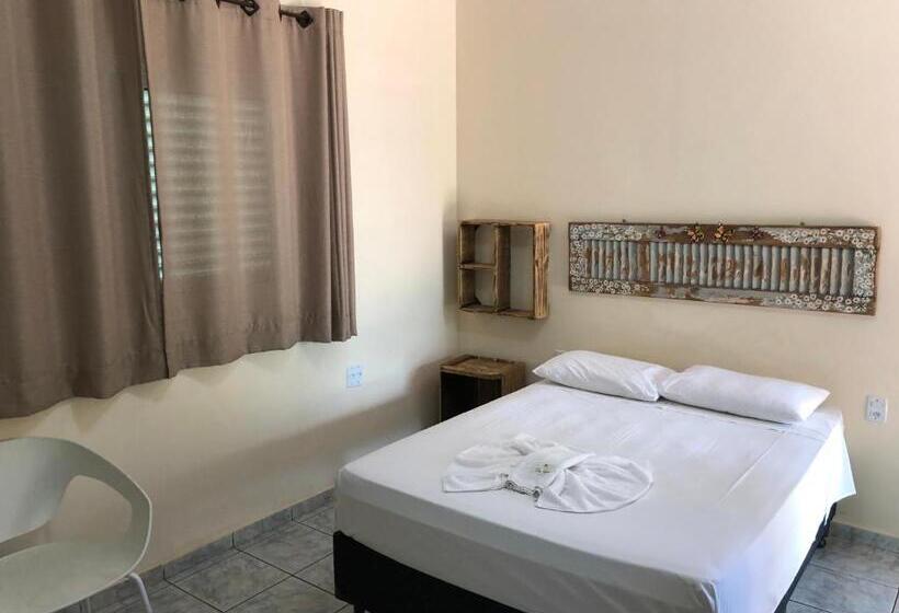 Delüks Oda, Pousada Tia Nena