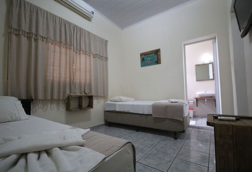 Dört Kişilik Standart Oda, Pousada Tia Nena