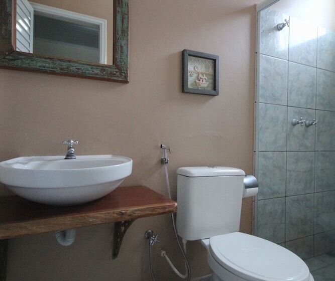 Dört Kişilik Delüks Oda, Pousada Tia Nena