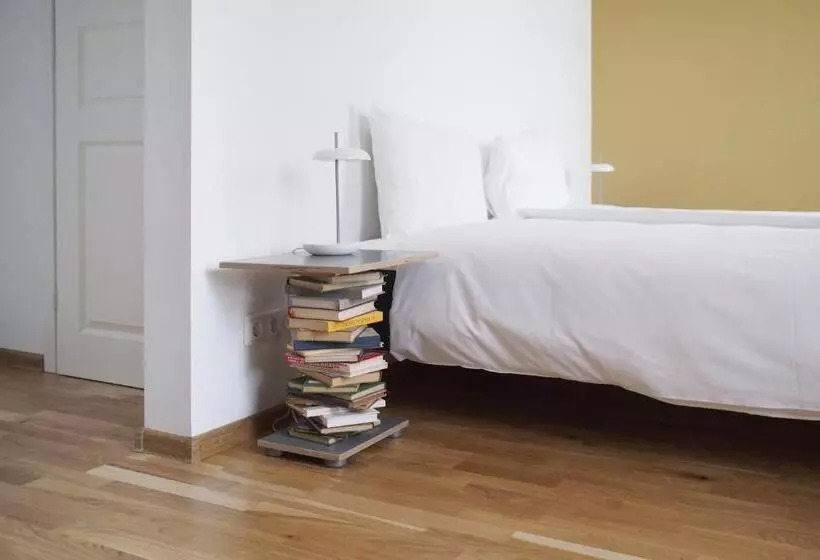 اتاق استاندارد, Bookinn B&b Vilnius Old Town