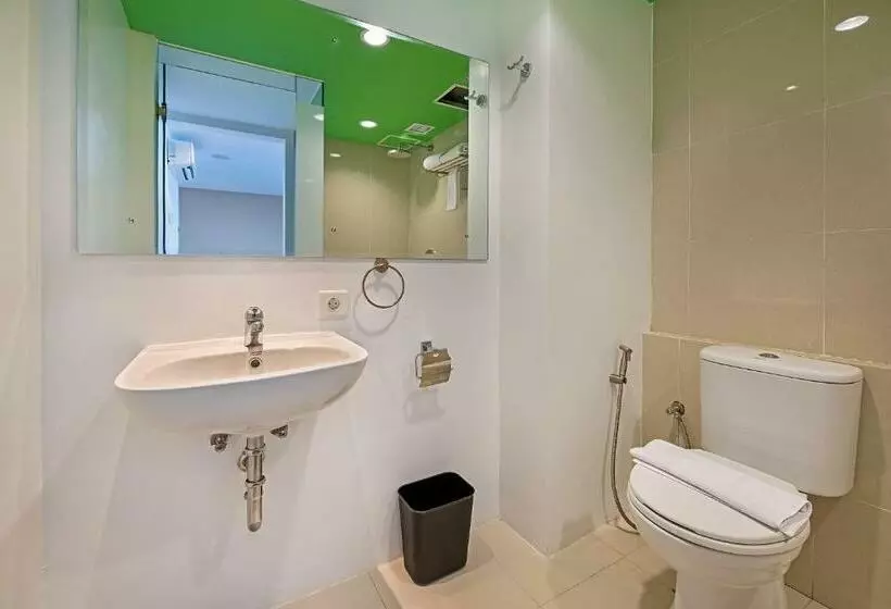スタンダードルーム, Whiz Prime Hotel Megamas Manado