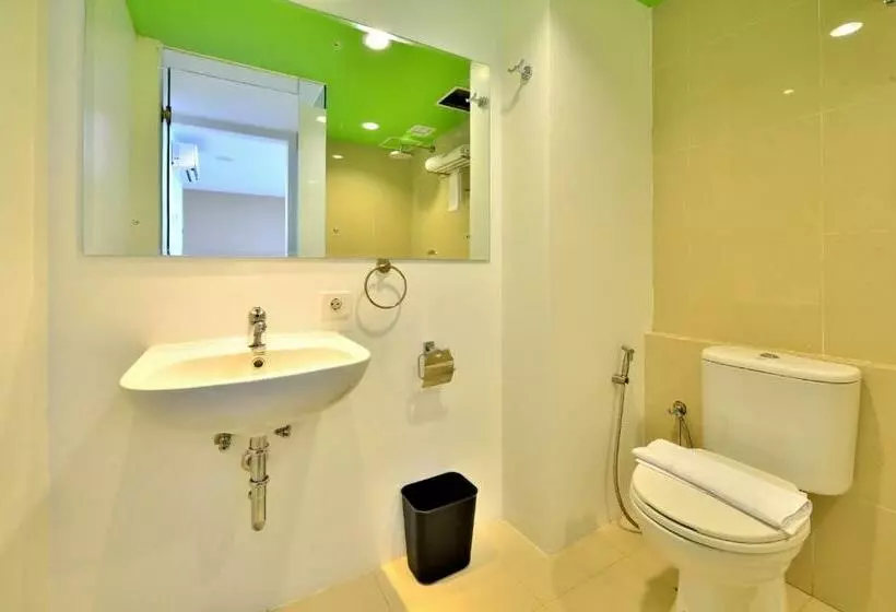 スタンダードルーム, Whiz Prime Hotel Megamas Manado