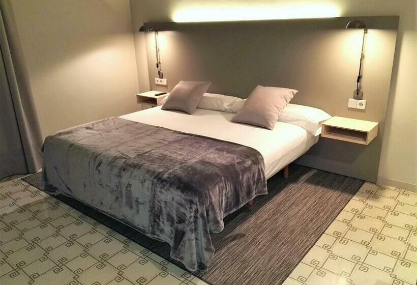 استودیوی سوپریور, Casa Abamita