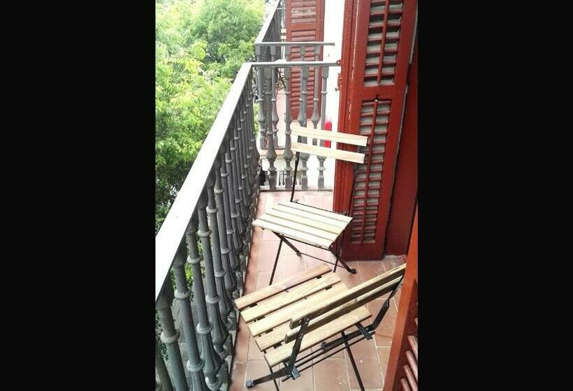 استودیوی سوپریور, Casa Abamita