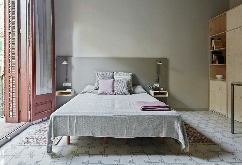 استودیوی سوپریور, Casa Abamita