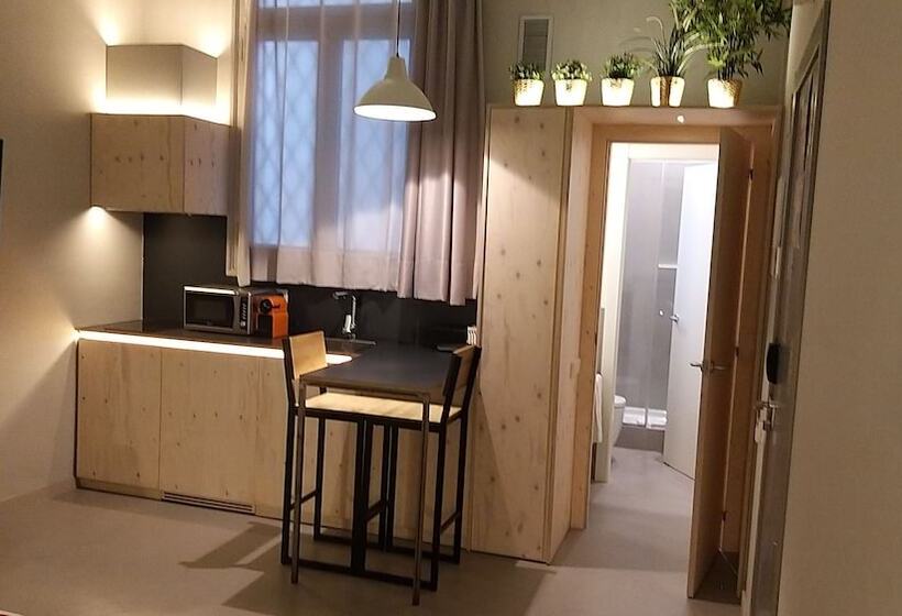 استودیوی استاندارد اینتریور, Casa Abamita