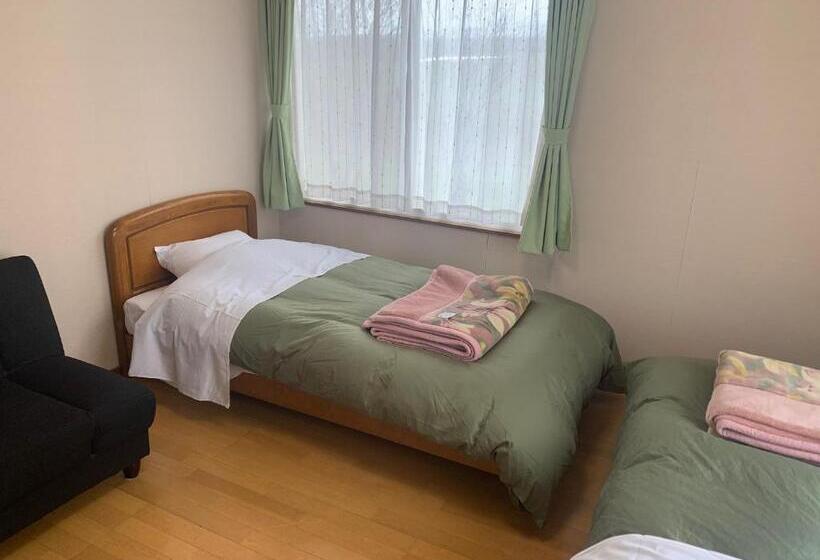 בית, חדר שינה 1, Akane Yado