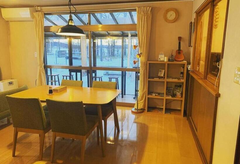 בית, חדר שינה 1, Akane Yado