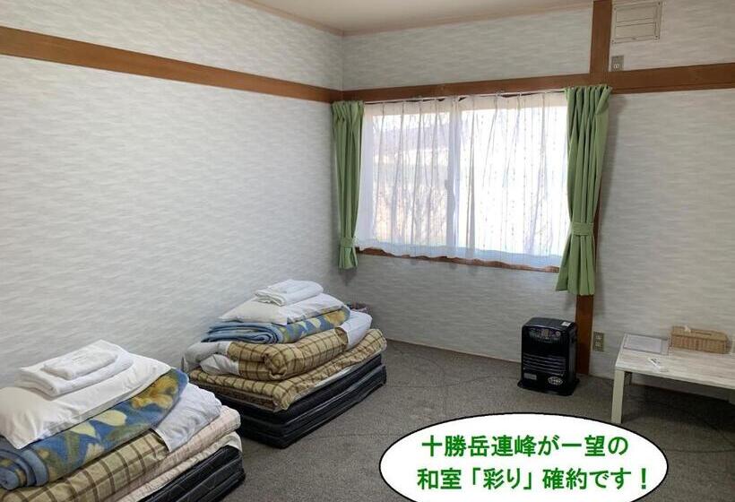 חדר סטנדרט נוף להרים, Akane Yado