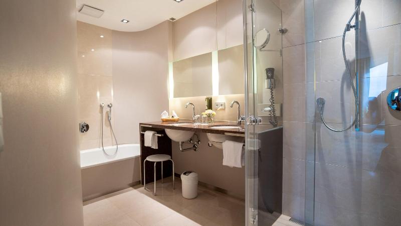 בית, חדר שינה 1, Akane Yado