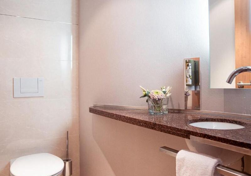 בית, חדר שינה 1, Akane Yado