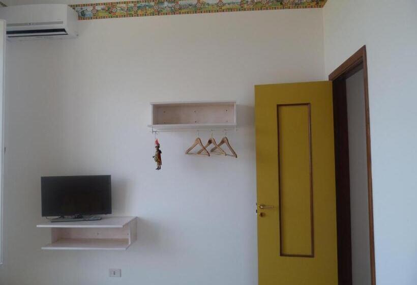 Номер Комфорт Вид на Море, Pupi Catania Etna B&b