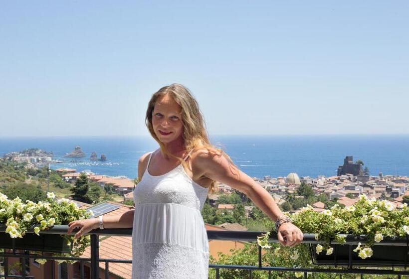 Номер Комфорт Вид на Море, Pupi Catania Etna B&b