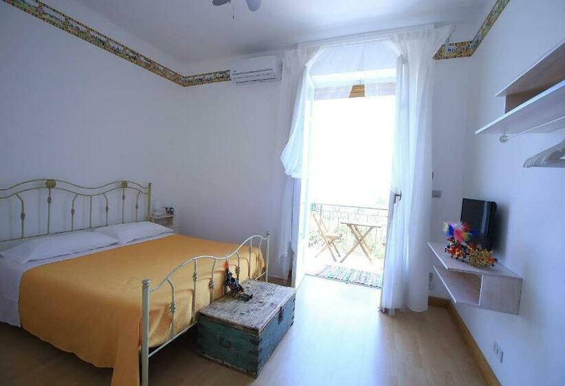 Номер Комфорт Вид на Море, Pupi Catania Etna B&b