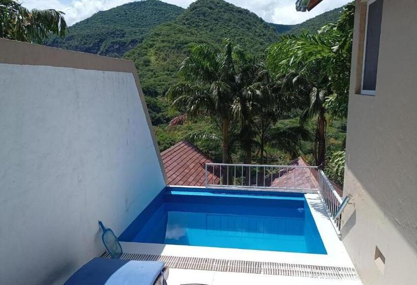 Полулюкс, Entremonte Wellness Hotel And Spa