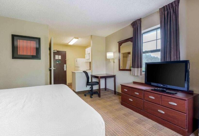 Студио Стандарт Кровать Кинг, Extended Stay America Select Suites   Orlando   Maitland   1760 Pembrook Dr