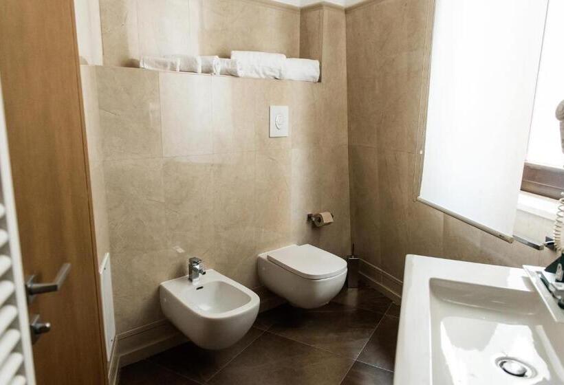 סוויטה דלוקס, Aqua Montis Resort & Spa