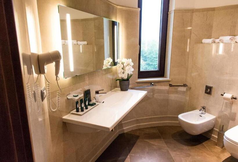 اتاق راحتی سه تخته, Aqua Montis Resort & Spa