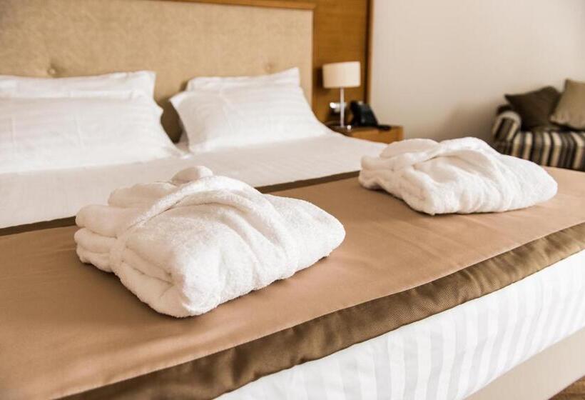 סוויטה נוף להרים, Aqua Montis Resort & Spa