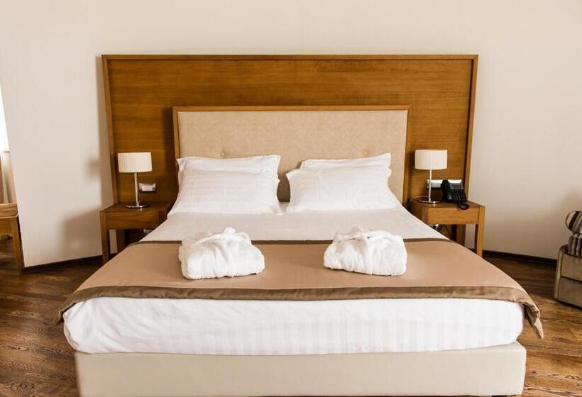 סוויטה נוף להרים, Aqua Montis Resort & Spa