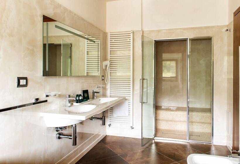 סוויטה דלוקס, Aqua Montis Resort & Spa