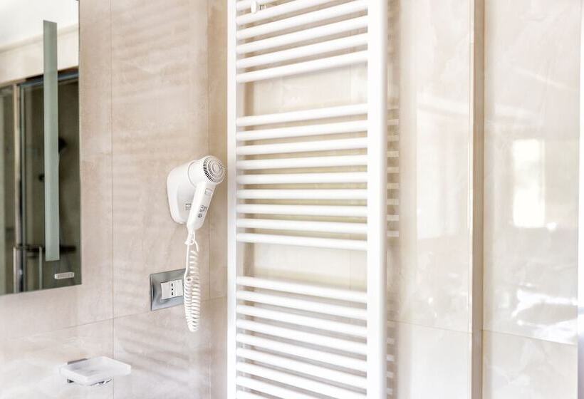 סוויטה דלוקס, Aqua Montis Resort & Spa