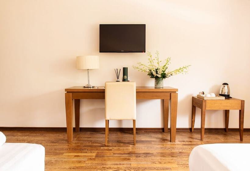 חדר קומפורט לשלושה, Aqua Montis Resort & Spa