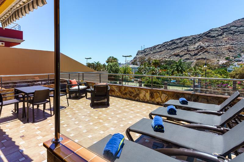 استودیوی سوپریور, Dream Chiado Apartments