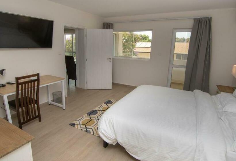 سوییت, New Brookfields