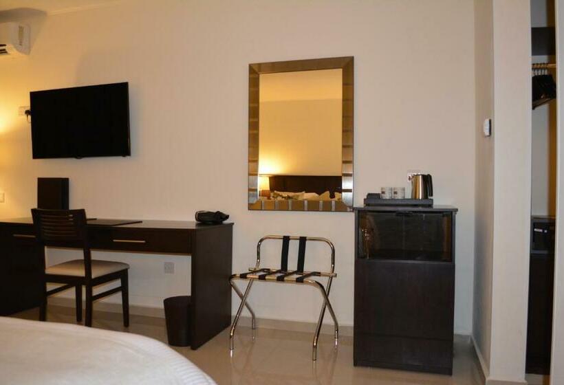 اتاق استاندارد, New Brookfields