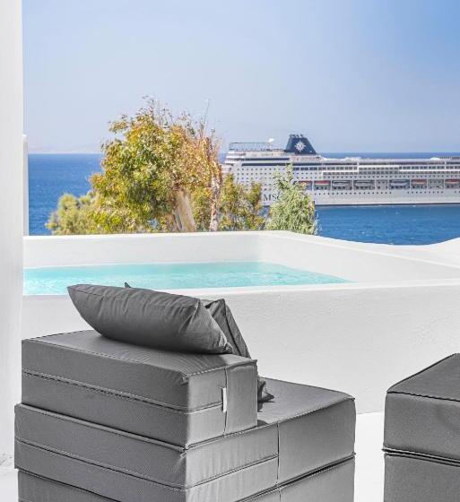 Полулюкс с Бассейном, Tagoo Black Mykonos