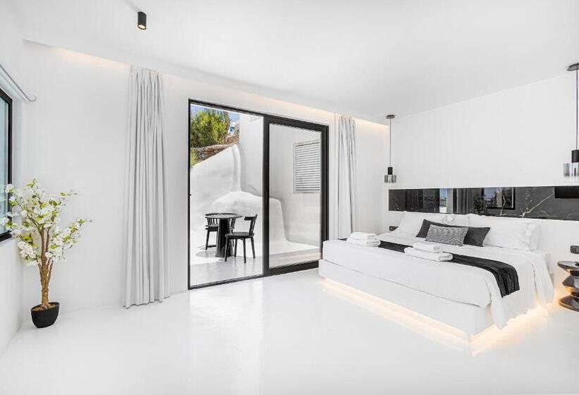 Полулюкс с Бассейном, Tagoo Black Mykonos