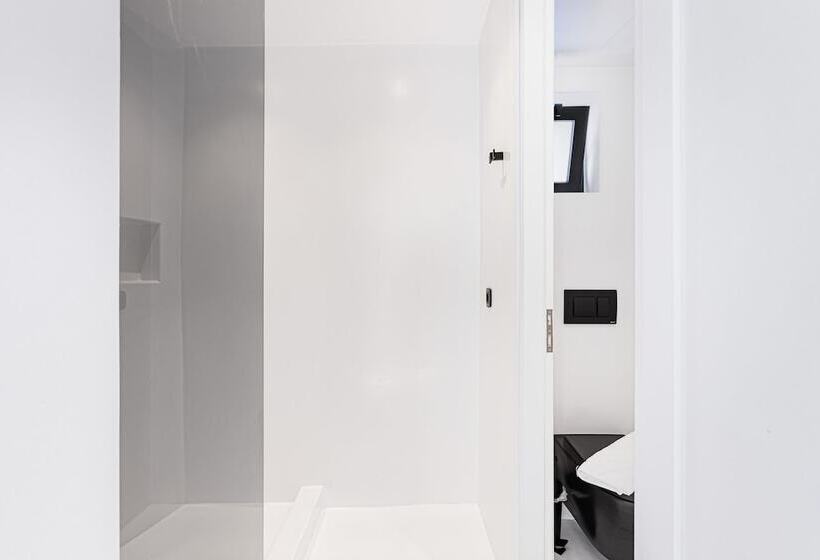 Номер Economy, Tagoo Black Mykonos