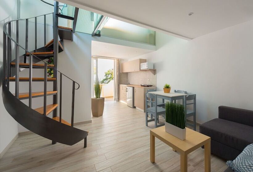 דירת דופלקס 2 חדרי שינה, Pefkos View Suites & Maisonette