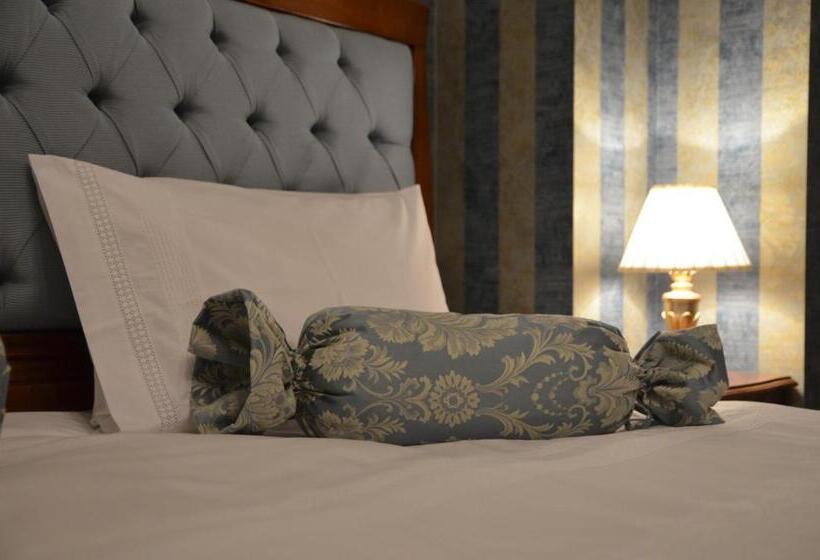 חדר סטנדרט עם מרפסת, The Arlington Boutique