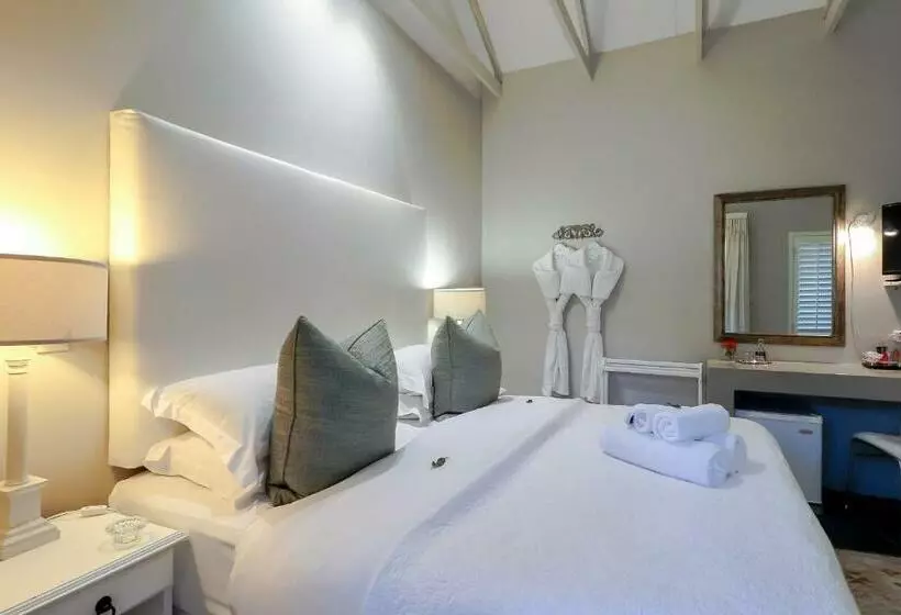 スタンダードルーム, Hermanus Lodge On The Green Solar Power