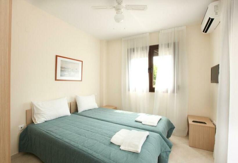 ベーシックワンルーム, Skiathos Somnia