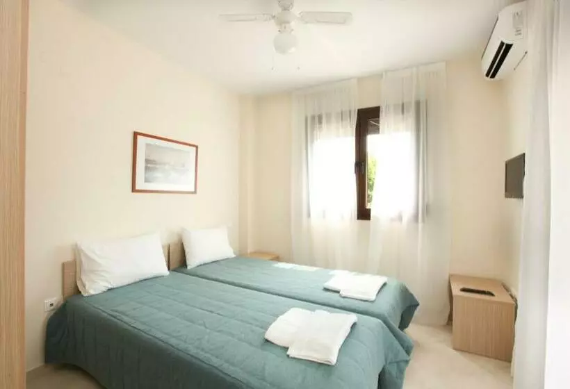استودیو ساده, Skiathos Somnia