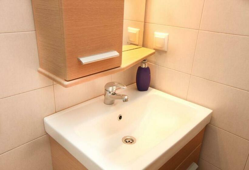 ベーシックワンルーム, Skiathos Somnia