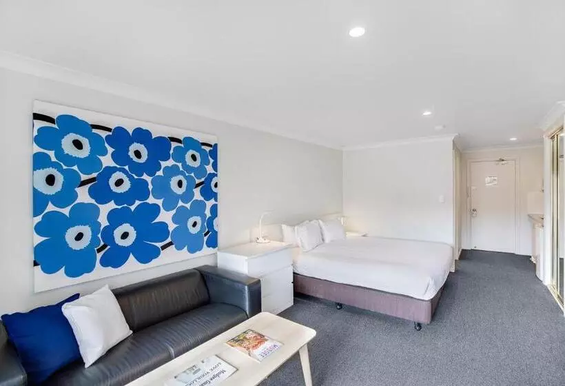 デラックススタジオ, The Horatio Motel Mudgee