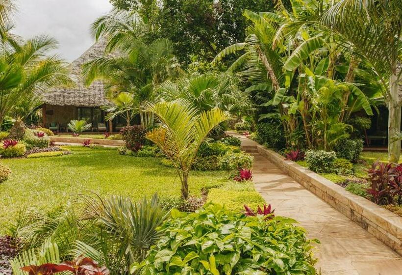 بنجلو ديلوكس, Tulia Zanzibar Unique Beach Resort